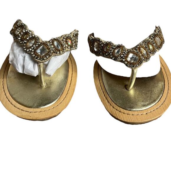 Stuart Weitzman Women's Thong Slide on Sandals Metallic Gold, Rhinestones, Sz 6M - Picture 4 of 12